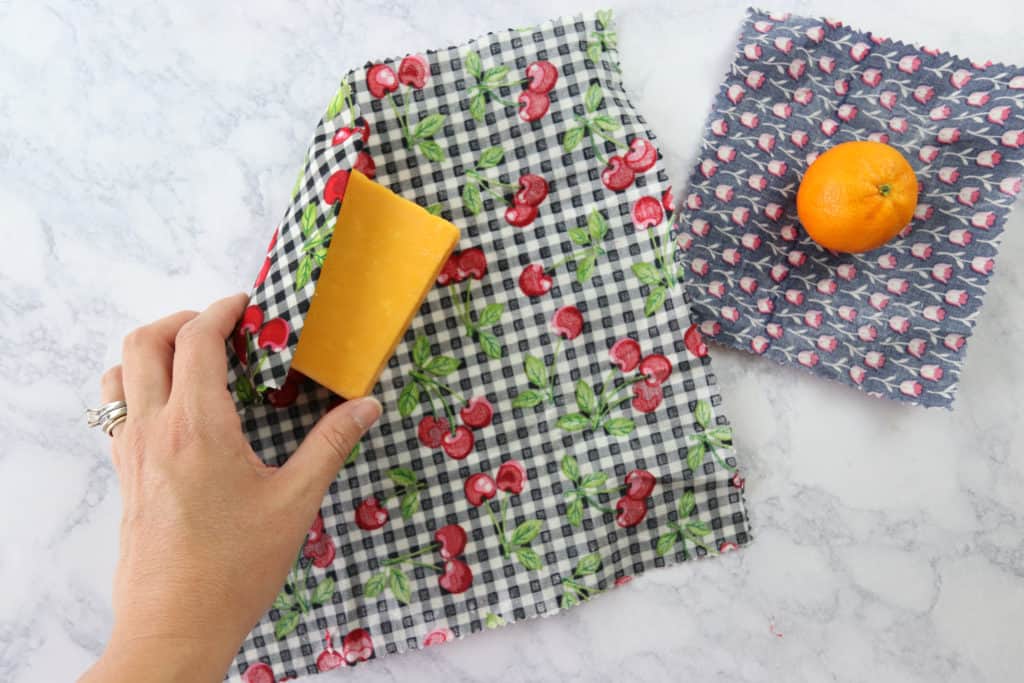 how to make beeswax wraps