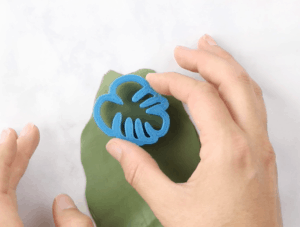 how to make clay earrings monstera leaf