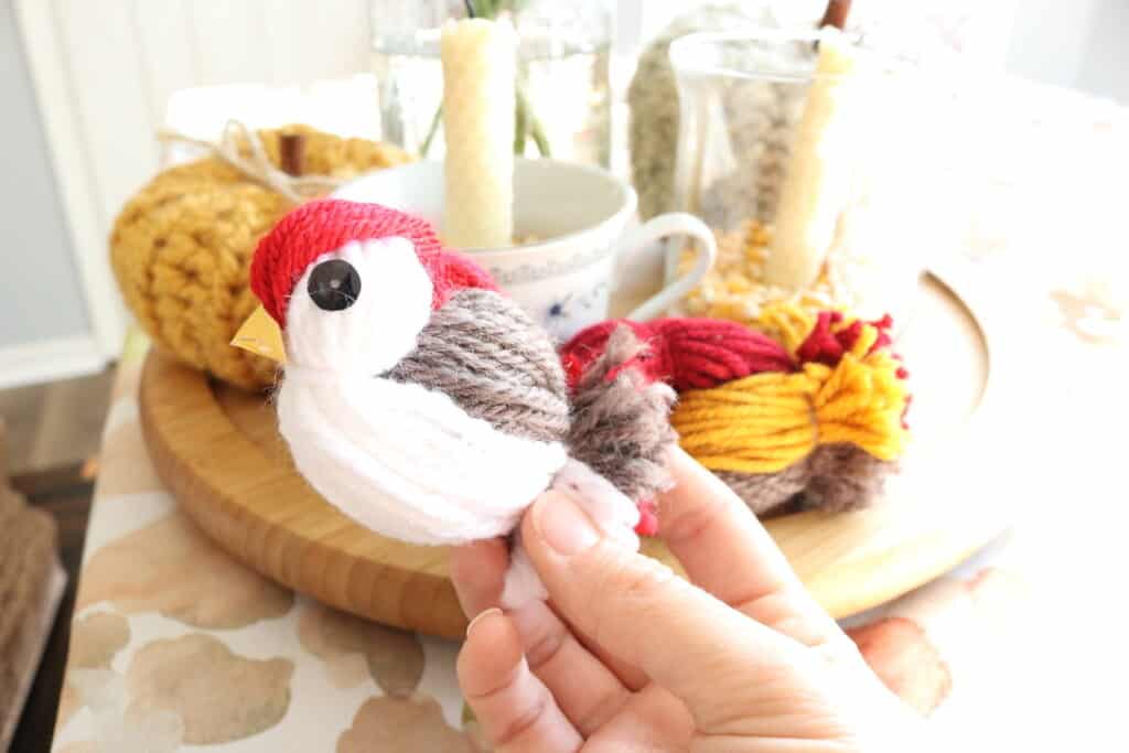 diy yarn bird tutorial